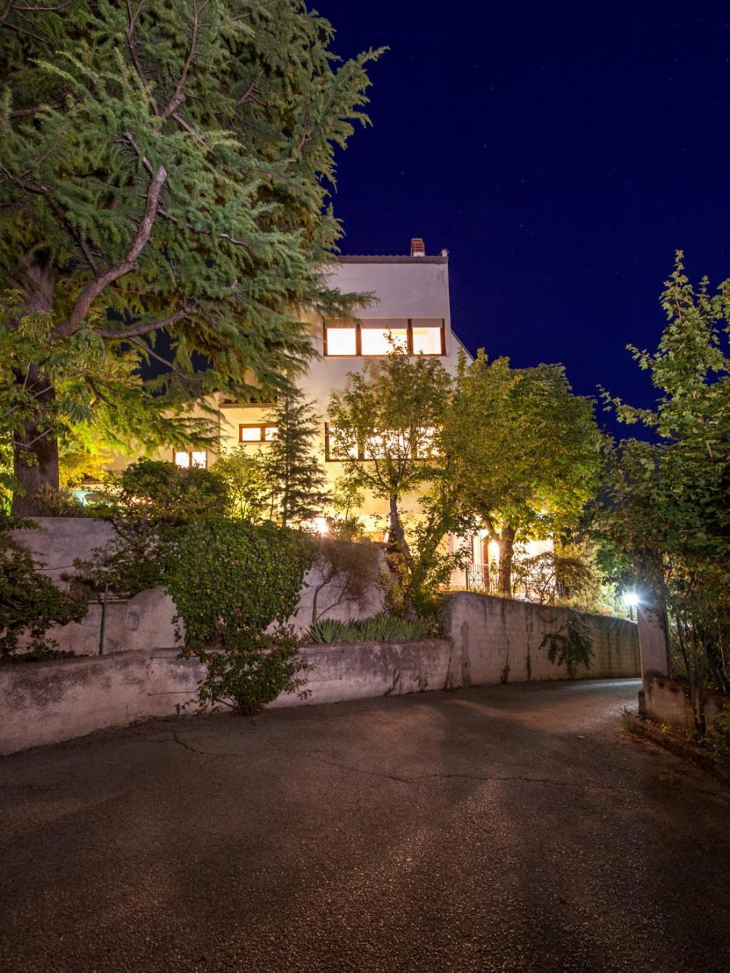A Casa Di Galdino E Vittorianna Lägenhet LʼAquila Exteriör bild